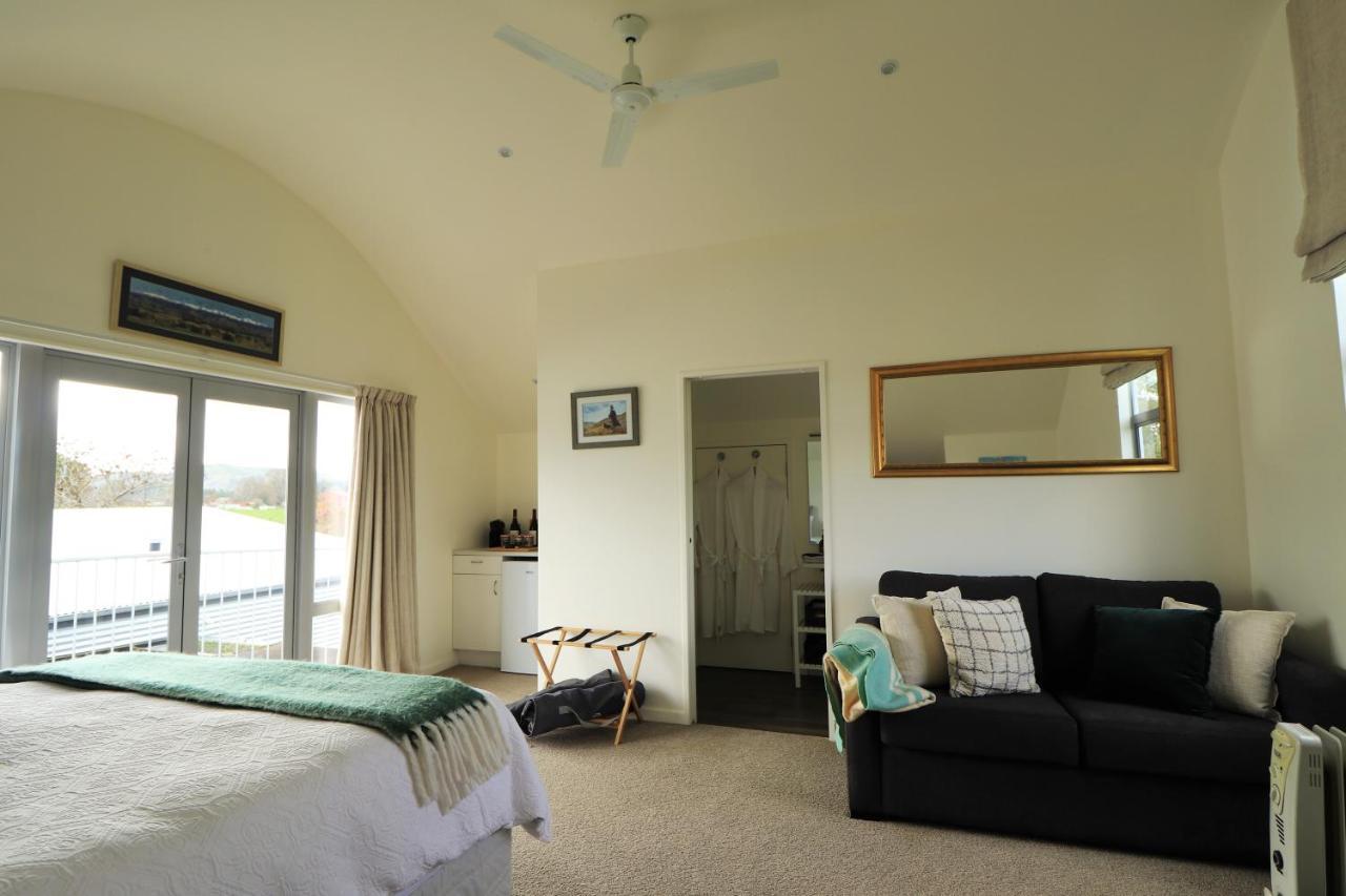 Le Gra Vineyard And Winery Bed & Breakfast Masterton Exterior foto